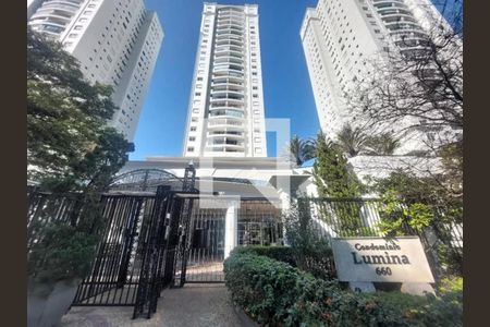 Apartamento à venda com 92m², 3 quartos e 2 vagasFachada