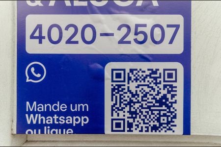 Casa à venda com 100m², 2 quartos e 3 vagas Casa à venda com 100m², 2 quartos e 3 vagasPlaca