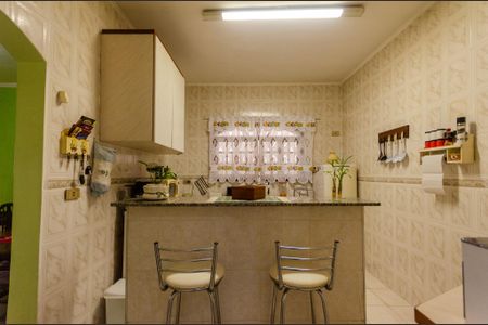 Casa à venda com 100m², 2 quartos e 3 vagas Casa à venda com 100m², 2 quartos e 3 vagasCozinha