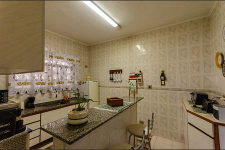 Casa à venda com 100m², 2 quartos e 3 vagas Casa à venda com 100m², 2 quartos e 3 vagasCozinha