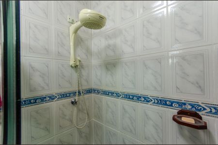 Casa à venda com 100m², 2 quartos e 3 vagas Casa à venda com 100m², 2 quartos e 3 vagasBanheiro da Suíte 1