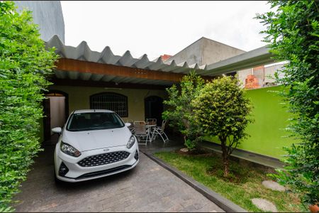 Casa à venda com 100m², 2 quartos e 3 vagas Casa à venda com 100m², 2 quartos e 3 vagasGaragem