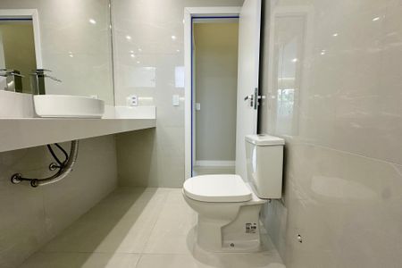 Apartamento à venda com 130m², 3 quartos e sem vagaBanheiro Social