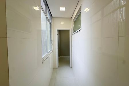 Apartamento à venda com 130m², 3 quartos e sem vagaÁrea de Serviço