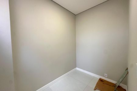 Apartamento à venda com 130m², 3 quartos e sem vagaQuarto de Serviço