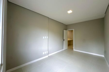 Apartamento à venda com 130m², 3 quartos e sem vagaQuarto 1