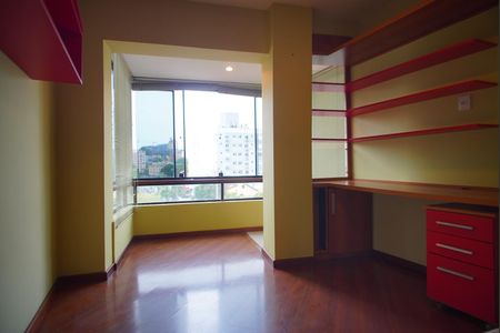 Apartamento para alugar com 72m², 2 quartos e 2 vagasQuarto