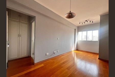 Sala de apartamento à venda com 1 quarto, 38m² em Conceicao, Campinas