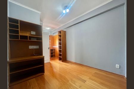 Quarto de apartamento à venda com 1 quarto, 38m² em Conceicao, Campinas