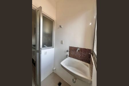 Apartamento à venda com 38m², 1 quarto e sem vagaÁrea de Serviço