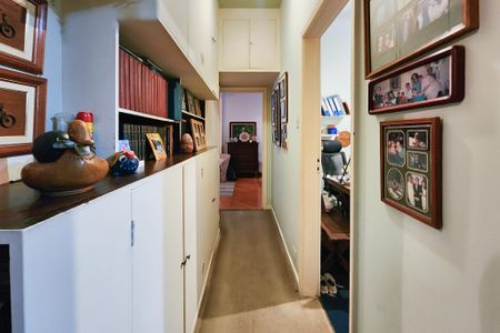 Apartamento à venda com 175m², 3 quartos e sem vagaCorredor