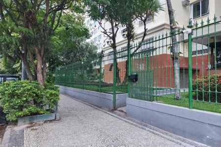 Apartamento à venda com 175m², 3 quartos e sem vagaFachada