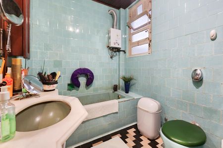 Apartamento à venda com 175m², 3 quartos e sem vagaBanheiro 1