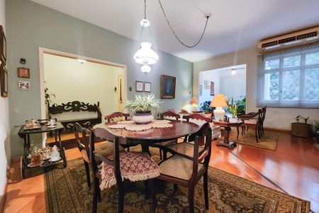 Apartamento à venda com 175m², 3 quartos e sem vagaSala