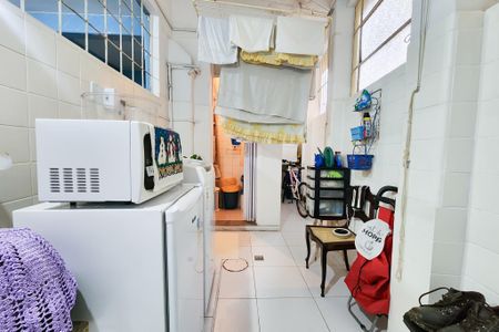 Apartamento à venda com 175m², 3 quartos e sem vagaÁrea de Serviço