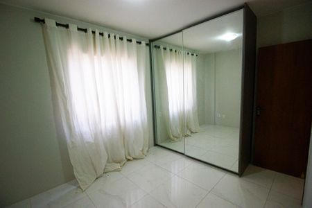 Apartamento para alugar com 75m², 3 quartos e 1 vagaQuarto 2