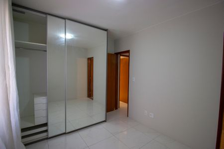 Apartamento para alugar com 75m², 3 quartos e 1 vagaQuarto 2
