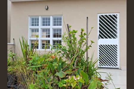 Casa à venda com 200m², 4 quartos e 2 vagasVista