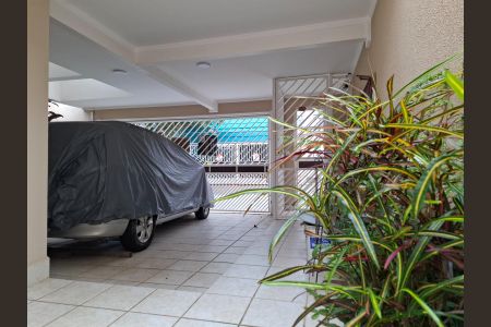 Casa à venda com 200m², 4 quartos e 2 vagasGaragem