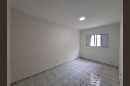 Casa à venda com 200m², 4 quartos e 2 vagasQuarto
