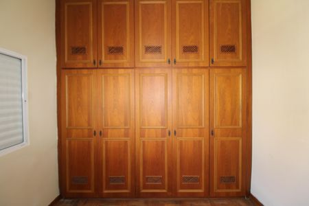 Quarto 2 de apartamento à venda com 3 quartos, 180m² em Parque Peruche, São Paulo