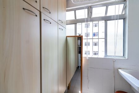 Apartamento para alugar com 63m², 2 quartos e 1 vagaÁrea de Serviço