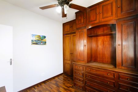 Quarto 2 de apartamento para alugar com 3 quartos, 92m² em Calafate, Belo Horizonte