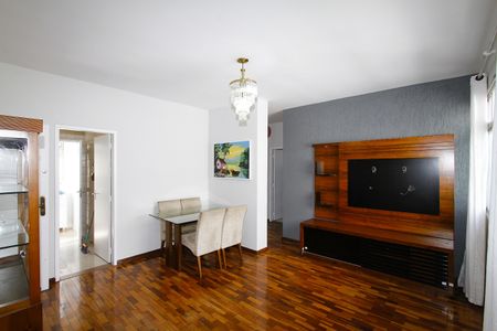 Sala de apartamento para alugar com 3 quartos, 92m² em Calafate, Belo Horizonte