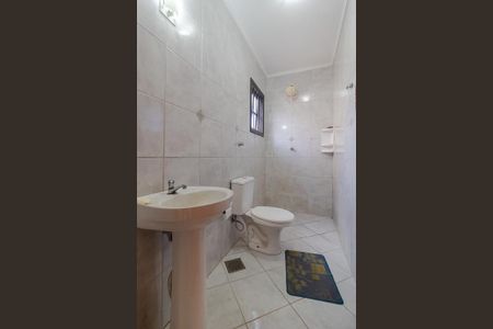 Casa à venda com 175m², 4 quartos e 1 vaga Casa à venda com 175m², 4 quartos e 1 vagaBanheiro da Suíte