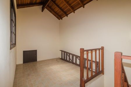 Casa à venda com 175m², 4 quartos e 1 vaga Casa à venda com 175m², 4 quartos e 1 vagaCorredor