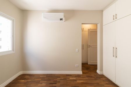 Apartamento para alugar com 125m², 4 quartos e 1 vagaSuíte