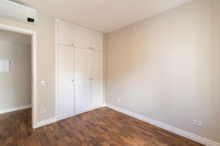 Apartamento para alugar com 125m², 4 quartos e 1 vagaQuarto 1