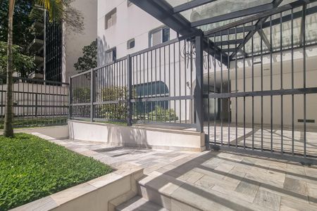 Apartamento para alugar com 125m², 4 quartos e 1 vagaFachada