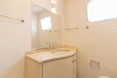 Apartamento para alugar com 125m², 4 quartos e 1 vagaBanheiro da Suíte