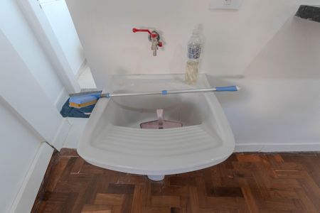 Apartamento para alugar com 64m², 2 quartos e sem vagaÁrea de Serviço