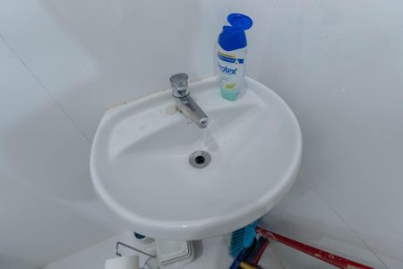 Apartamento para alugar com 64m², 2 quartos e sem vagaBanheiro