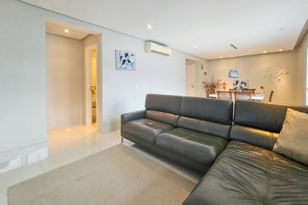 Apartamento para alugar com 133m², 3 quartos e 3 vagas Apartamento para alugar com 133m², 3 quartos e 3 vagasSala