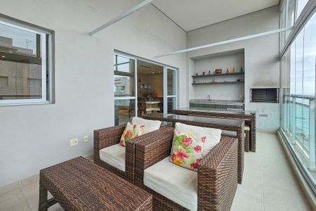 Apartamento para alugar com 133m², 3 quartos e 3 vagas Apartamento para alugar com 133m², 3 quartos e 3 vagasVaranda