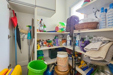 Apartamento para alugar com 133m², 3 quartos e 3 vagas Apartamento para alugar com 133m², 3 quartos e 3 vagasÁrea de serviço