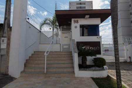 Apartamento para alugar com 75m², 2 quartos e 1 vagaFachada