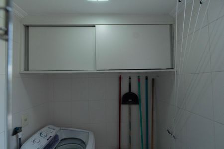 Apartamento para alugar com 75m², 2 quartos e 1 vagaÁrea de Serviço