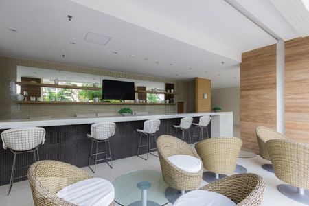 Apartamento para alugar com 79m², 2 quartos e 1 vaga Apartamento para alugar com 79m², 2 quartos e 1 vagaÁrea comum - Churrasqueira