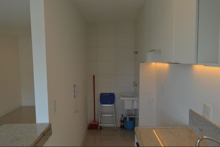 Apartamento para alugar com 79m², 2 quartos e 1 vaga Apartamento para alugar com 79m², 2 quartos e 1 vagaÁrea de Serviço