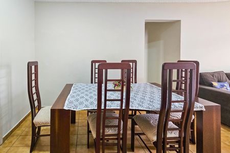 Apartamento para alugar com 107m², 3 quartos e 1 vaga Apartamento para alugar com 107m², 3 quartos e 1 vagaSala de Jantar
