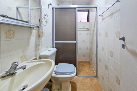Apartamento para alugar com 107m², 3 quartos e 1 vaga Apartamento para alugar com 107m², 3 quartos e 1 vagaBanheiro Social