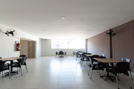 Apartamento para alugar com 50m², 2 quartos e 2 vagasÁrea comum - Salão de festas