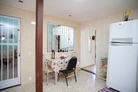 Casa à venda com 450m², 3 quartos e 8 vagasCozinha