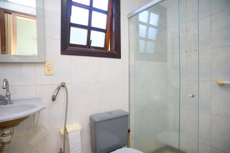 Casa à venda com 450m², 3 quartos e 8 vagasBanheiro 1