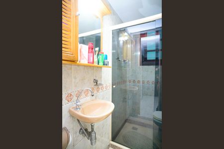 Casa à venda com 450m², 3 quartos e 8 vagasBanheiro da Suíte