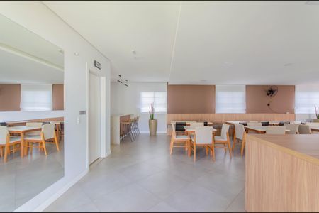 Apartamento à venda com 36m², 2 quartos e sem vagaÁrea comum - Salão de festas